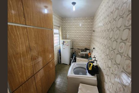 Casa à venda com 194m², 3 quartos e 3 vagas