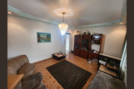 Casa à venda com 3 quartos, 194m² em Brasilândia, São Paulo