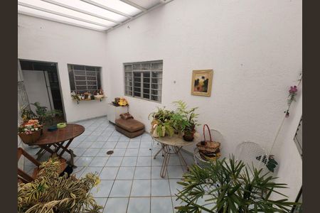 Casa à venda com 194m², 3 quartos e 3 vagas
