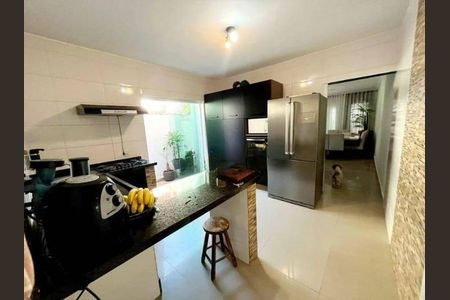Casa à venda com 280m², 6 quartos e 2 vagas