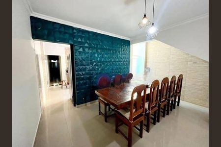 Casa à venda com 6 quartos, 280m² em Vila Irmaos Arnoni, São Paulo