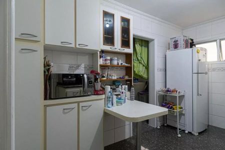Apartamento à venda com 115m², 4 quartos e sem vaga