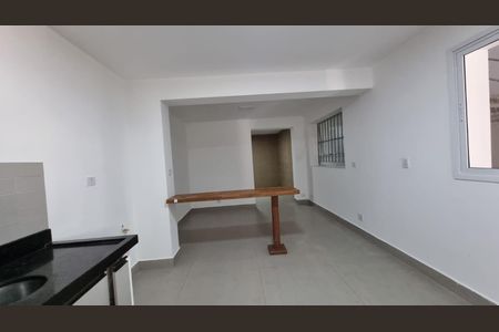 Casa para alugar com 130m², 1 quarto e sem vaga