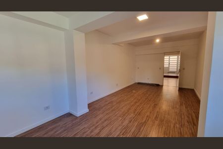 Casa para alugar com 1 quarto, 130m² em Santa Cecilia, São Paulo