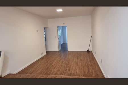 Casa para alugar com 130m², 1 quarto e sem vaga