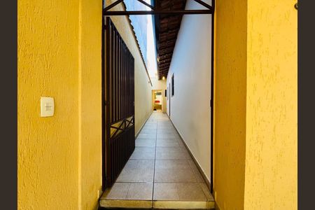 Casa à venda com 130m², 2 quartos e 2 vagas
