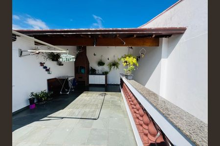 Casa à venda com 130m², 2 quartos e 2 vagas