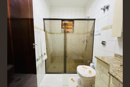 Casa à venda com 130m², 2 quartos e 2 vagas