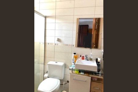 Casa à venda com 3 quartos, 148m² em Vila Mangalot, São Paulo