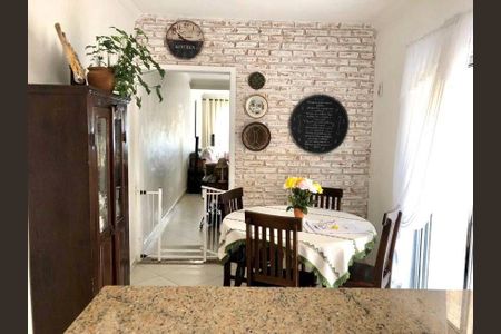 Casa à venda com 3 quartos, 148m² em Vila Mangalot, São Paulo
