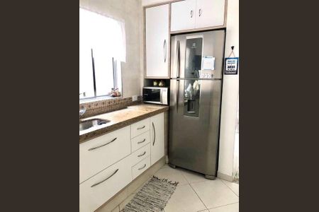 Casa à venda com 3 quartos, 148m² em Vila Mangalot, São Paulo