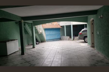 Casa à venda com 150m², 2 quartos e 7 vagas