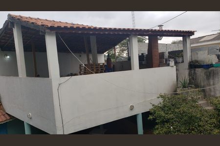 Casa à venda com 150m², 2 quartos e 7 vagas