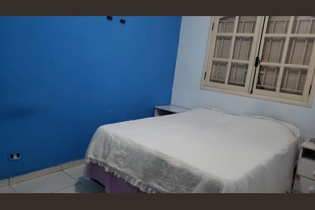 Casa à venda com 150m², 2 quartos e 7 vagas