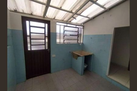 Casa à venda com 3 quartos, 75m² em Vila Penteado, São Paulo
