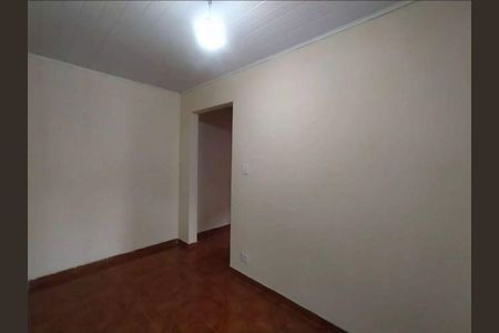 Casa à venda com 75m², 3 quartos e 6 vagas
