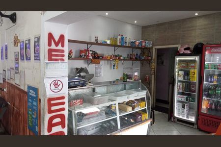 Casa à venda com 190m², 2 quartos e sem vaga