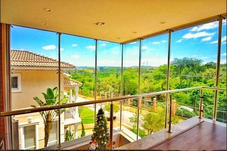Casa à venda com 425m², 4 quartos e 4 vagas