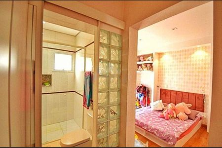 Casa à venda com 4 quartos, 425m² em Alphaville, Barueri