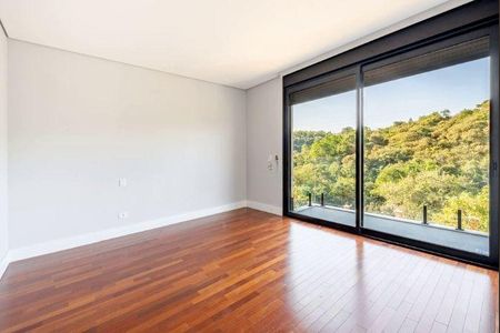 Casa à venda com 4 quartos, 420m² em Alphaville, Barueri