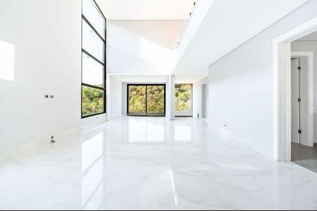 Casa à venda com 4 quartos, 420m² em Alphaville, Barueri