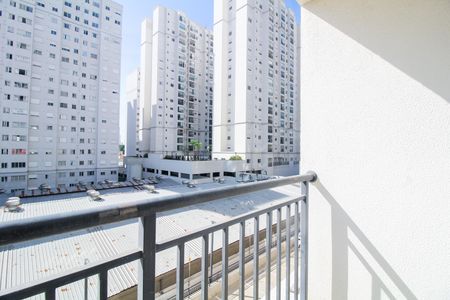 Apartamento para alugar com 45m², 1 quarto e 1 vaga Apartamento para alugar com 45m², 1 quarto e 1 vagaSala - Varanda
