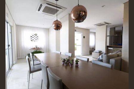 Apartamento para alugar com 45m², 1 quarto e 1 vaga Apartamento para alugar com 45m², 1 quarto e 1 vagaÁrea comum - Salão de festas