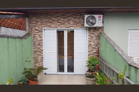 Casa à venda com 90m², 2 quartos e 1 vaga