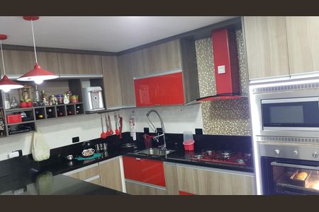 Casa à venda com 90m², 2 quartos e 1 vaga