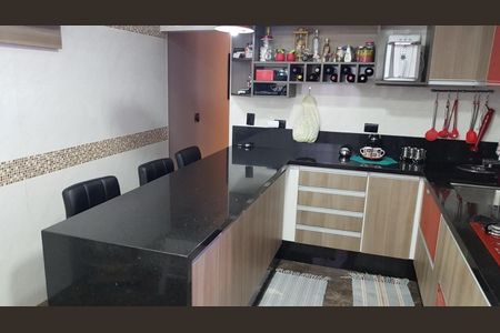Casa à venda com 90m², 2 quartos e 1 vaga
