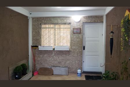 Casa à venda com 90m², 2 quartos e 1 vaga