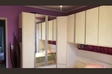 Casa à venda com 90m², 2 quartos e 1 vaga