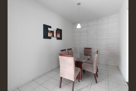 Sala de casa para alugar com 4 quartos, 190m² em Alto Umuarama, Uberlândia