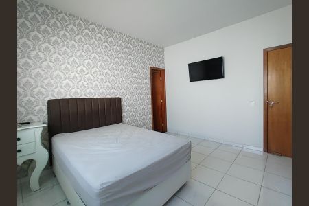 Casa para alugar com 190m², 4 quartos e 4 vagas