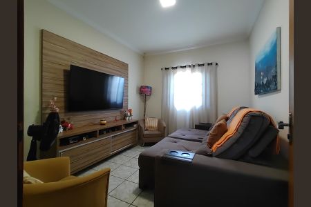 Casa para alugar com 6 quartos, 200m² em Cidade Jardim, Uberlândia