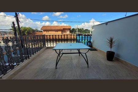Casa à venda com 229m², 4 quartos e 2 vagas