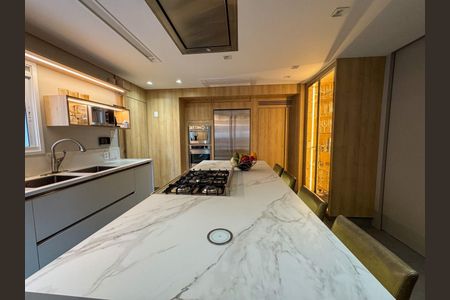 Apartamento à venda com 171m², 3 quartos e sem vaga
