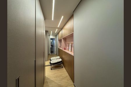 Apartamento à venda com 171m², 3 quartos e sem vaga
