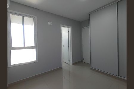 Apartamento para alugar com 3 quartos, 90m² em Santa Mônica, Uberlândia
