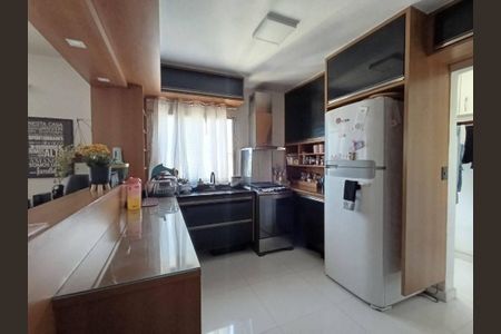 Apartamento à venda com 82m², 3 quartos e 1 vaga