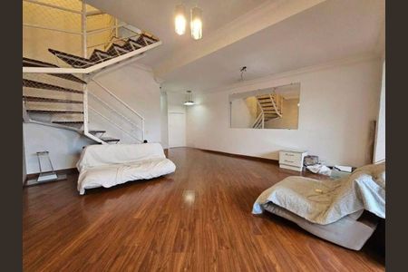 Casa à venda com 3 quartos, 172m² em Jardim das Esmeraldas, São Paulo