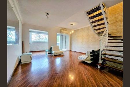 Casa à venda com 3 quartos, 172m² em Jardim das Esmeraldas, São Paulo