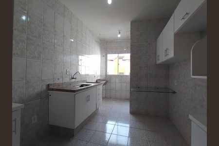 Cozinha de apartamento para alugar com 3 quartos, 85m² em Chácaras Tubalina e Quartel, Uberlândia
