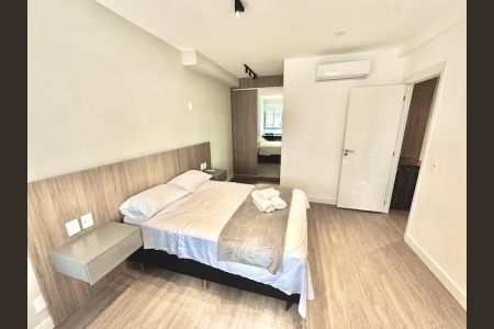 Quarto  de apartamento para alugar com 1 quarto, 44m² em Vila Olímpia, São Paulo
