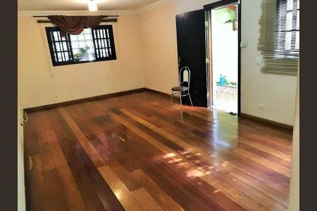 Casa à venda com 3 quartos, 124m² em Parque Ipe, São Paulo