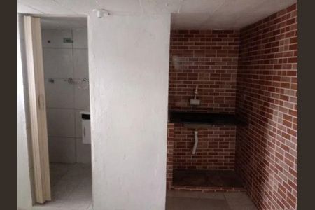 Casa à venda com 3 quartos, 270m² em Vila Francos, São Paulo