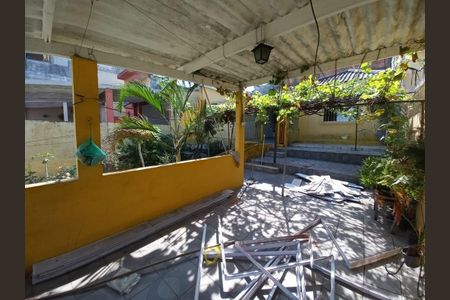 Casa à venda com 110m², 3 quartos e 1 vaga