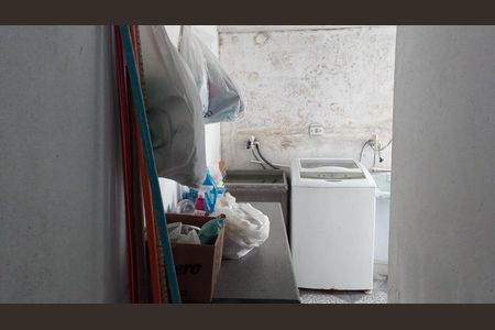 Casa à venda com 82m², 3 quartos e sem vaga