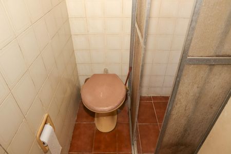 Casa à venda com 110m², 3 quartos e sem vaga Casa à venda com 110m², 3 quartos e sem vagaBanheiro de serviço