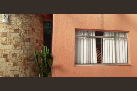 Casa à venda com 300m², 3 quartos e 2 vagas